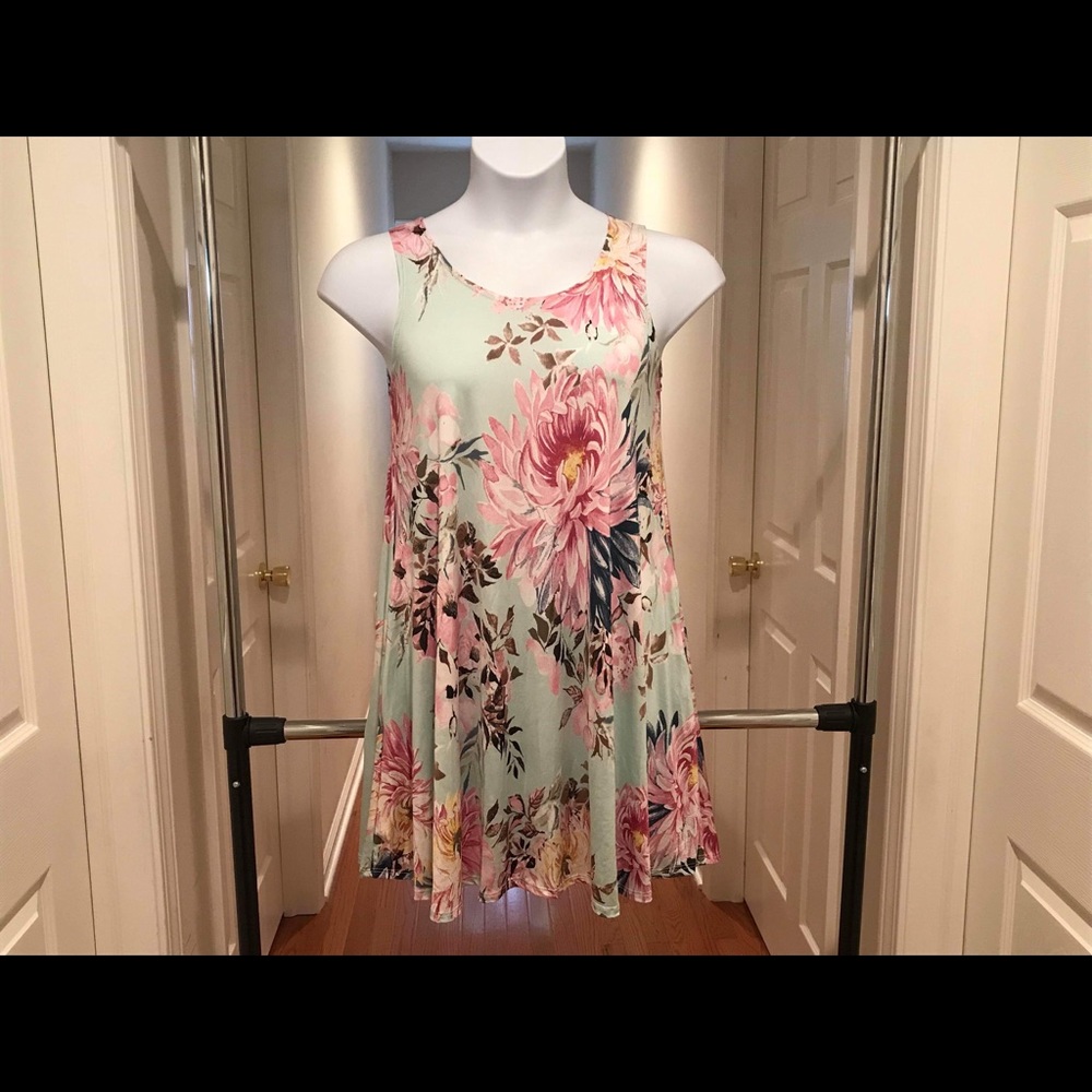 Women’s dress